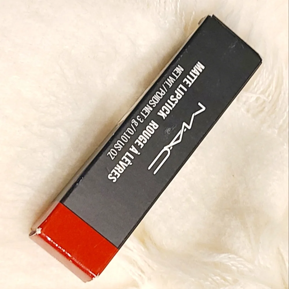 New MAC cosmetics Chili shade #602